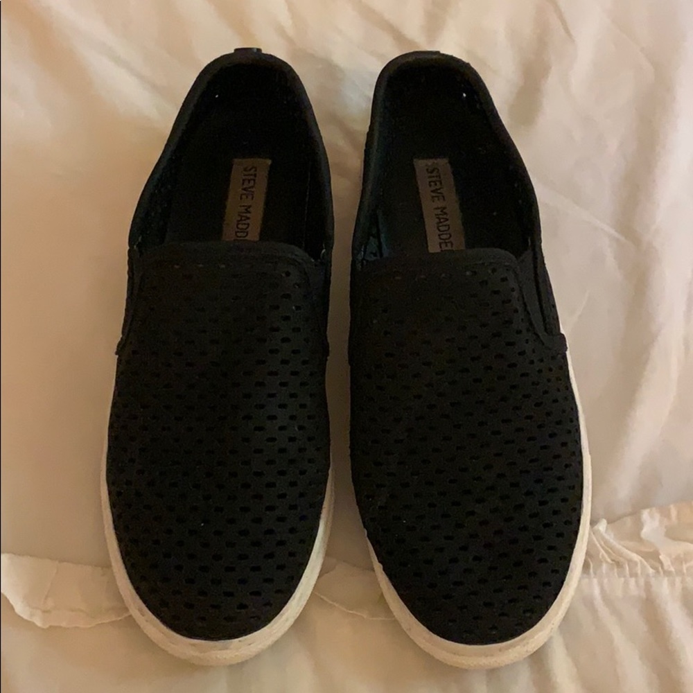 Steve Madden Elouise Slip On Sneakers